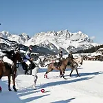 فندق Resch 3*