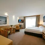 Resch Hotel 3*